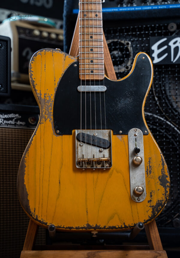 Fraser Vintage Series Ash '52 Medium Relic Butterscotch