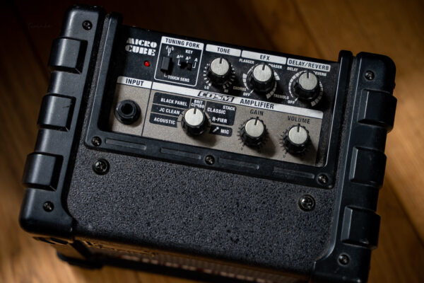 Roland Micro Cube - Image 2