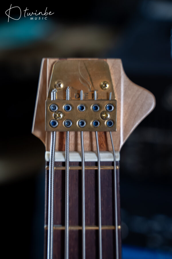 Aden Bass 5strings Headless Short Scale - Image 4