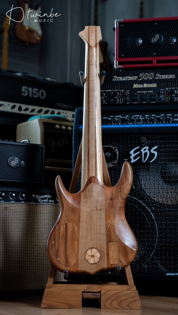 Aden Bass 5strings Headless Short Scale - Image 7