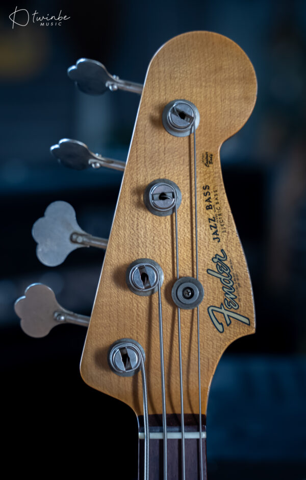 Fender Custom Shop ’62 Jazz Bass Relic Black - Image 4