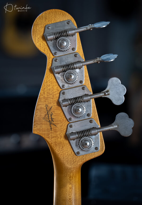 Fender Custom Shop ’62 Jazz Bass Relic Black - Image 8