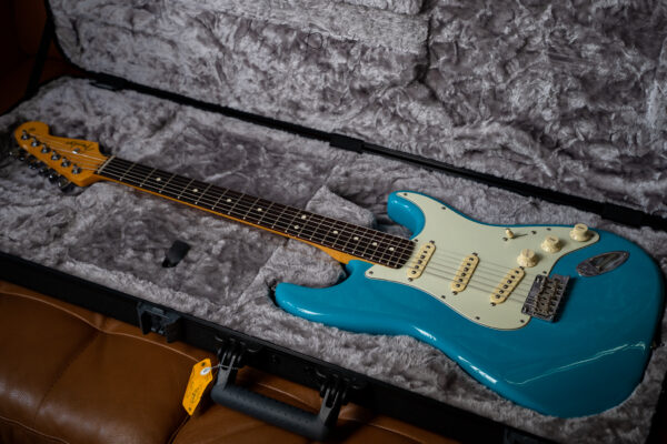 Fender American Professional II Stratocaster in Miami Blue - Image 7