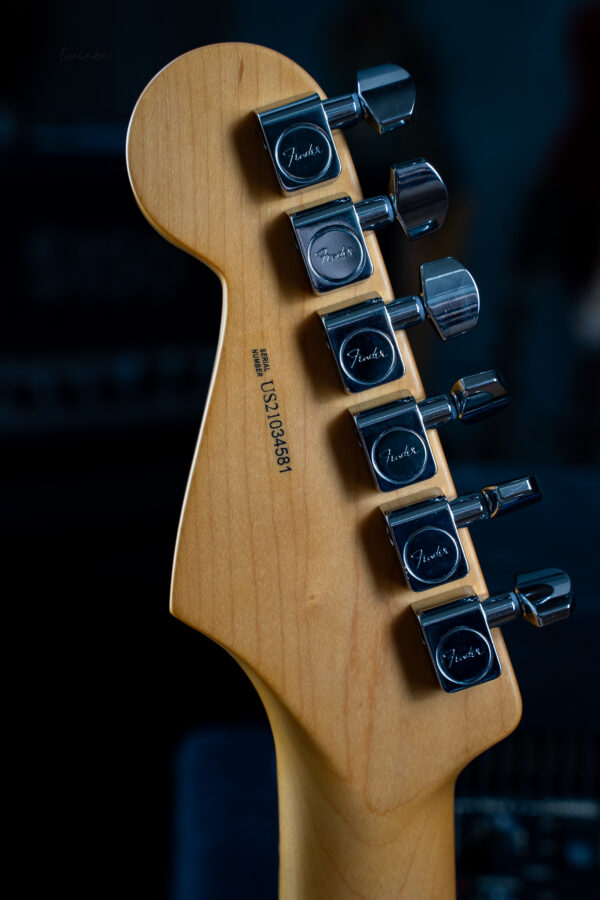 Fender American Professional II Stratocaster in Miami Blue - Image 4