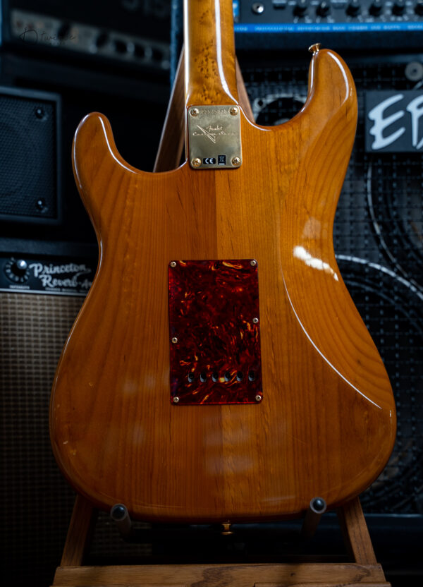 Fender Custom Shop Artisan Maple Burl Stratocaster Limited Edition - Image 5
