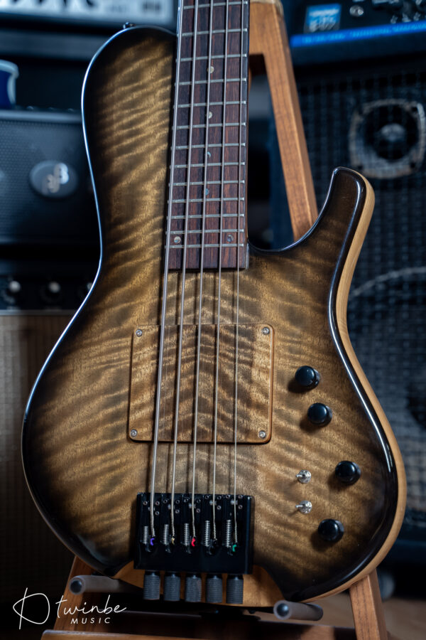 Headless Thailand Custom 5 String Bass - Image 4