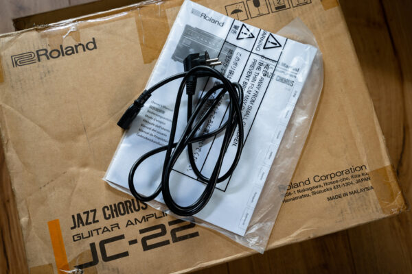 Roland Jazz Chorus JC22 - Image 4