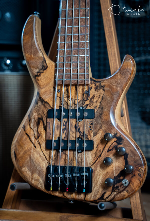 Hammer Mini bass 5 String Bass - Image 5
