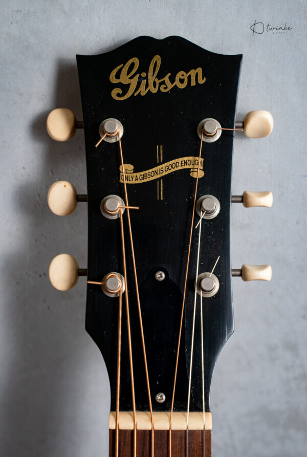 2016 Gibson J-45 Vintage - Image 2