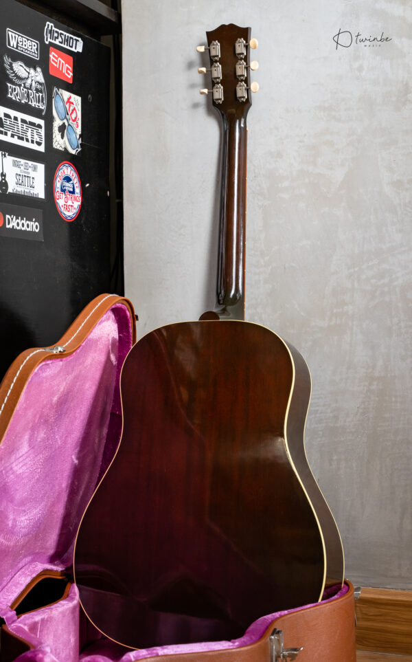 2016 Gibson J-45 Vintage - Image 8