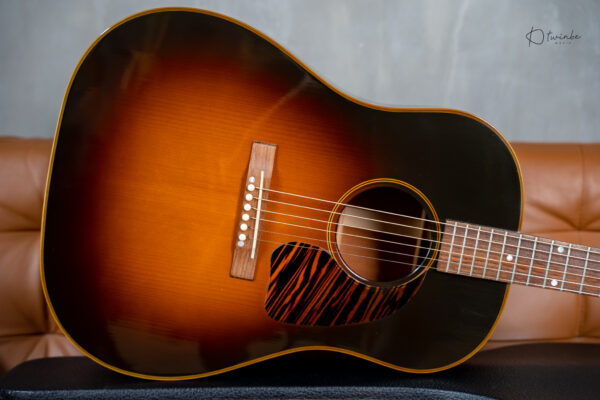 2012 Gibson 1942 J45 Legend