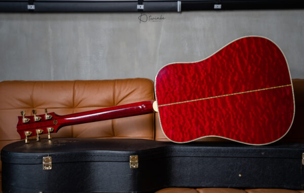 2007 Gibson Dove Custom Shop Red Spruce Quilted Edition (Rare) - Image 5