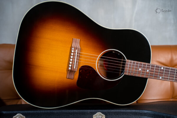 2018 Gibson Custom Shop J-45 Red Spruce VOS