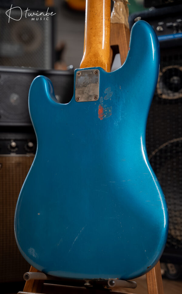 1969 Fender Precision Bass - Image 9
