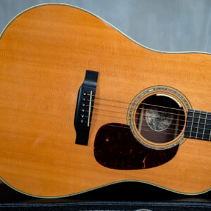 Collings D2