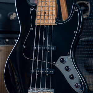 Sadowsky NYC Vintage 5 String Bass Black on Black