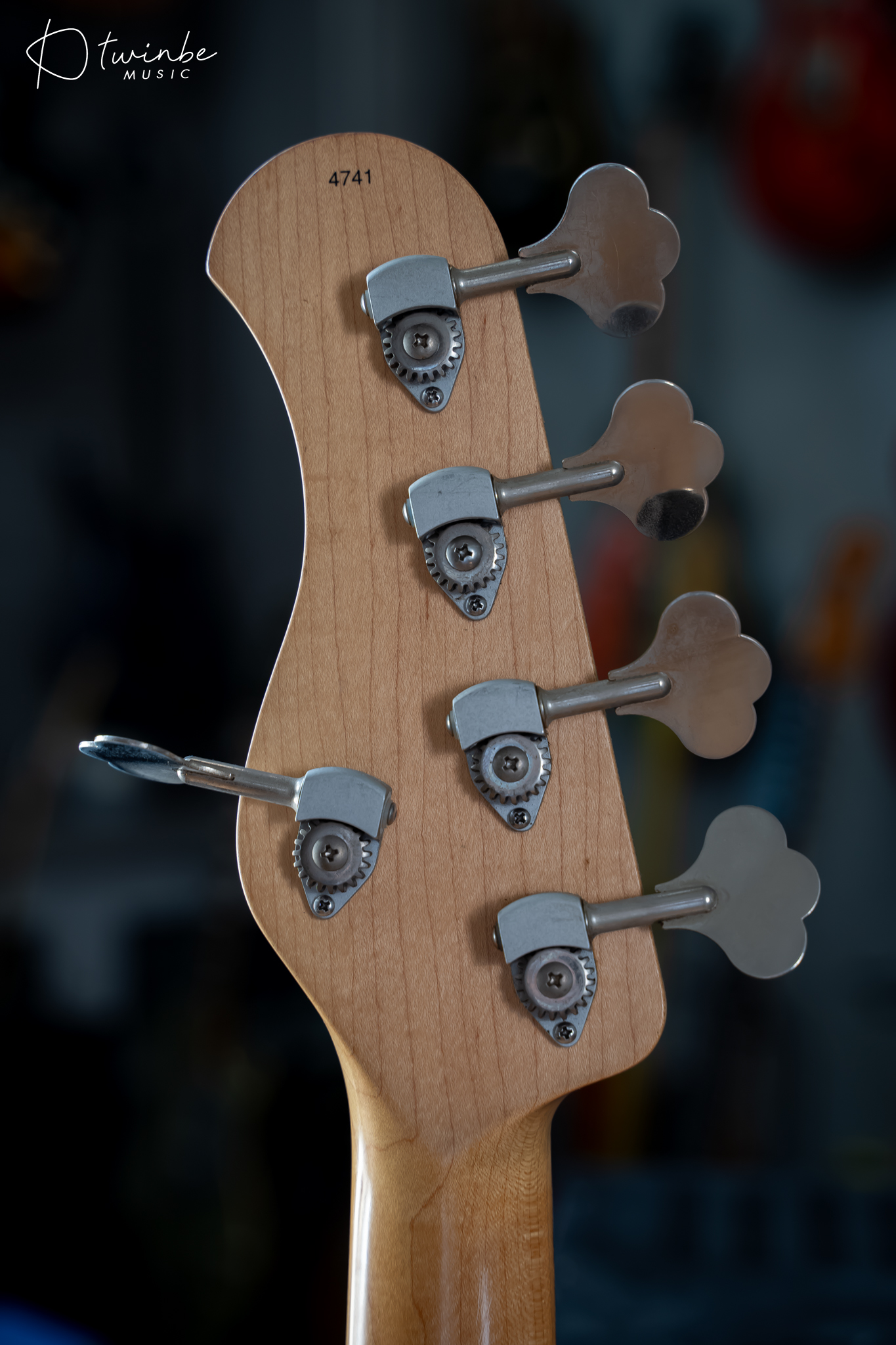 Sadowsky NYC Vintage 5 String Bass Black on Black - Image 8