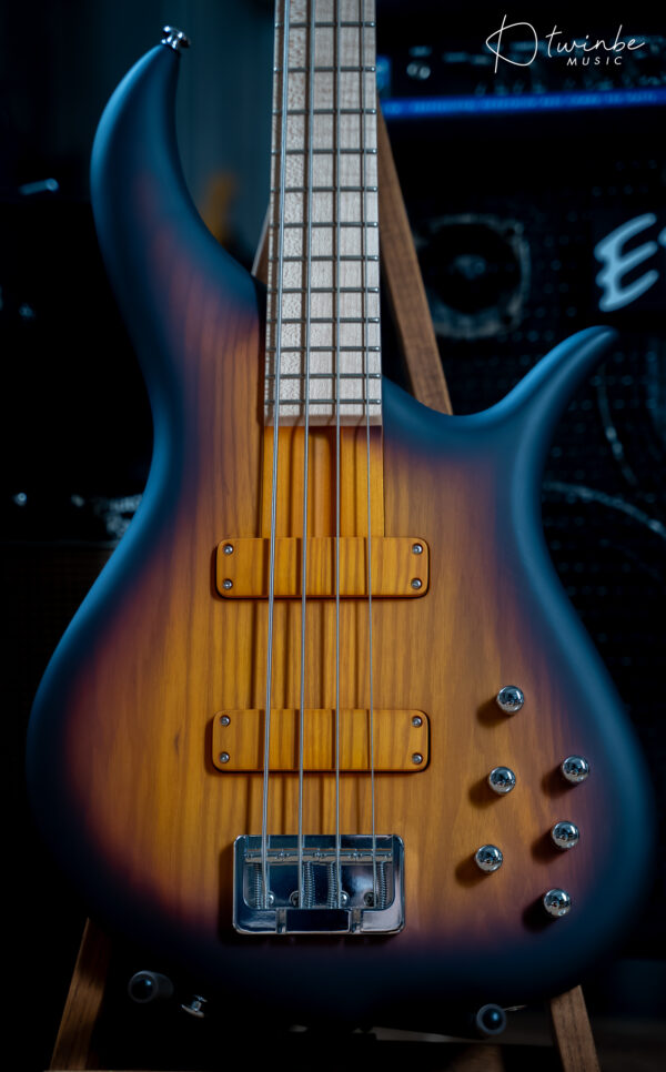 F BASS BN4 - SUNBURST MATTE - Image 5