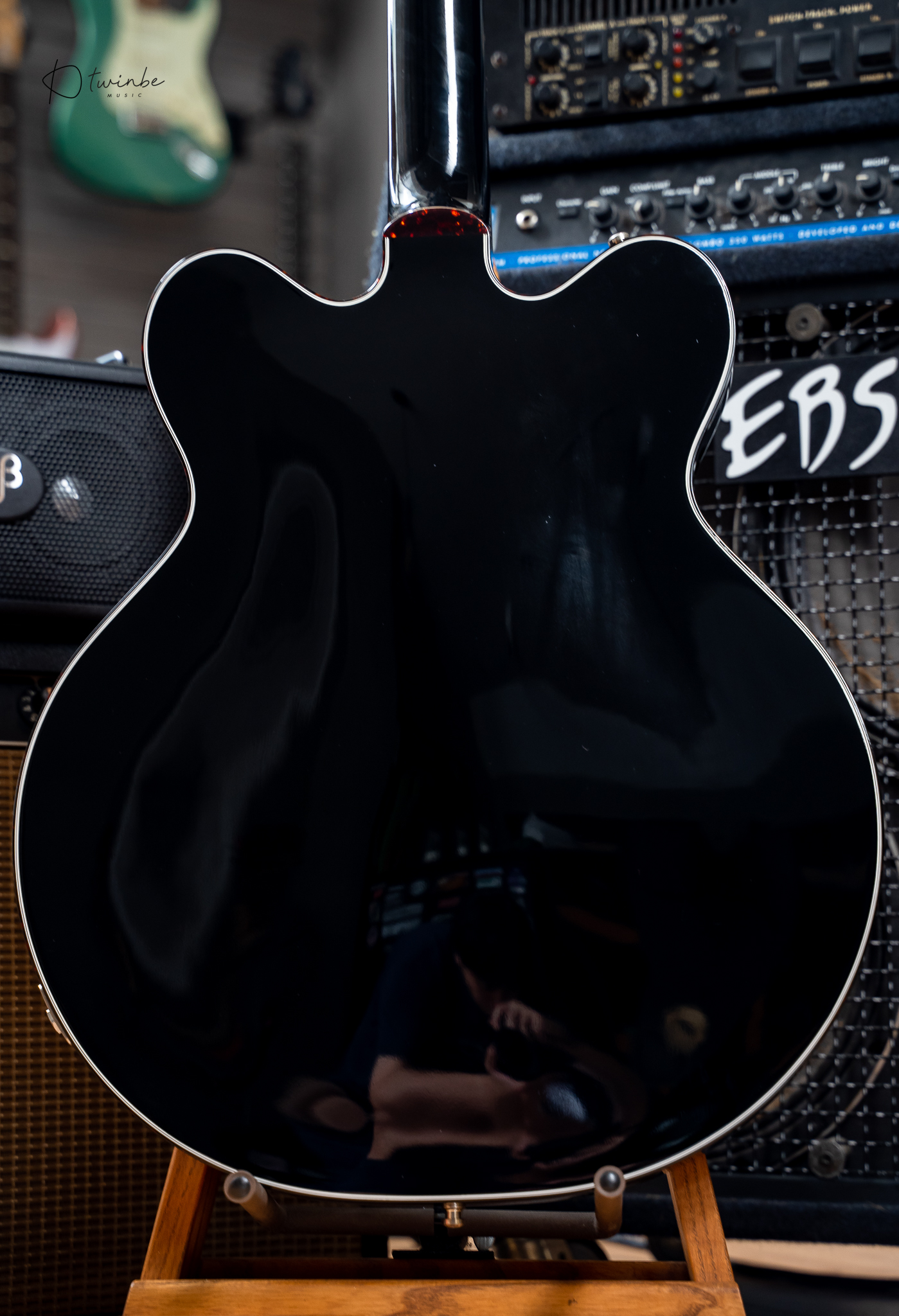 Gretsch G6636-RF Richard Fortus Signature Falcon with V-Stoptail - Image 7