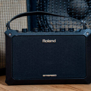 Roland Mobile AC Acoustic Chorus