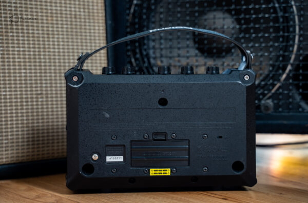 Roland Mobile AC Acoustic Chorus - Image 3