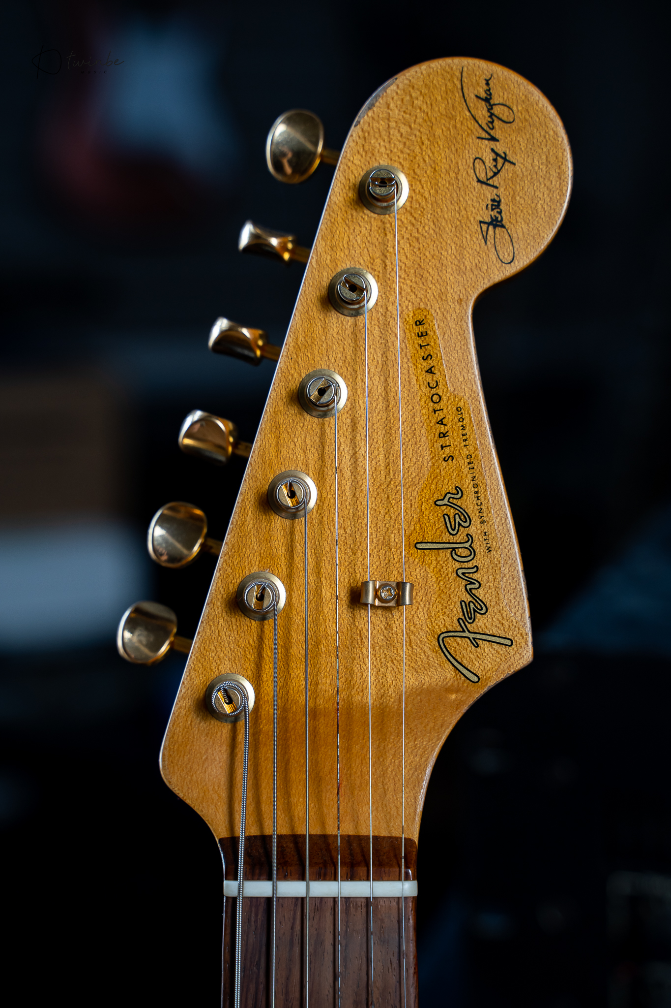Fender Custom Shop SRV Signature Relic Stratocaster - Image 4