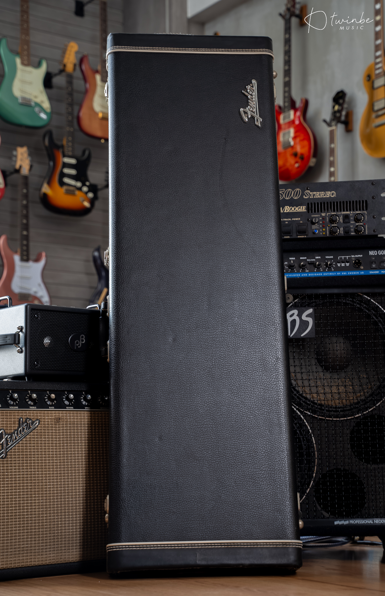 Fender American Standard Jazz Bass 4 String - Image 10