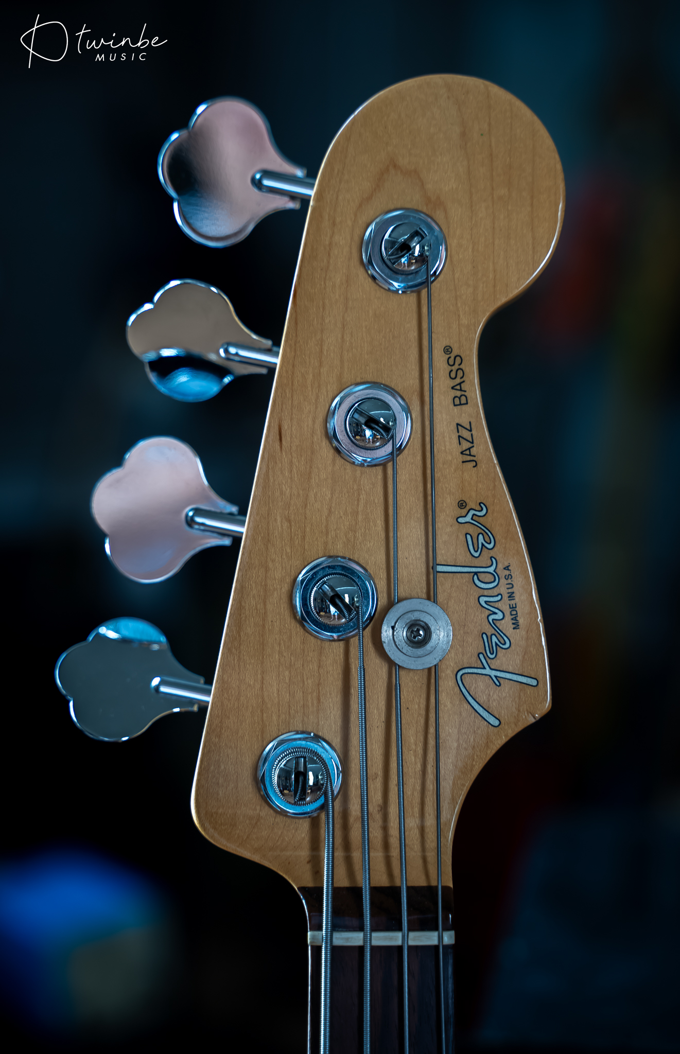 Fender American Standard Jazz Bass 4 String - Image 4