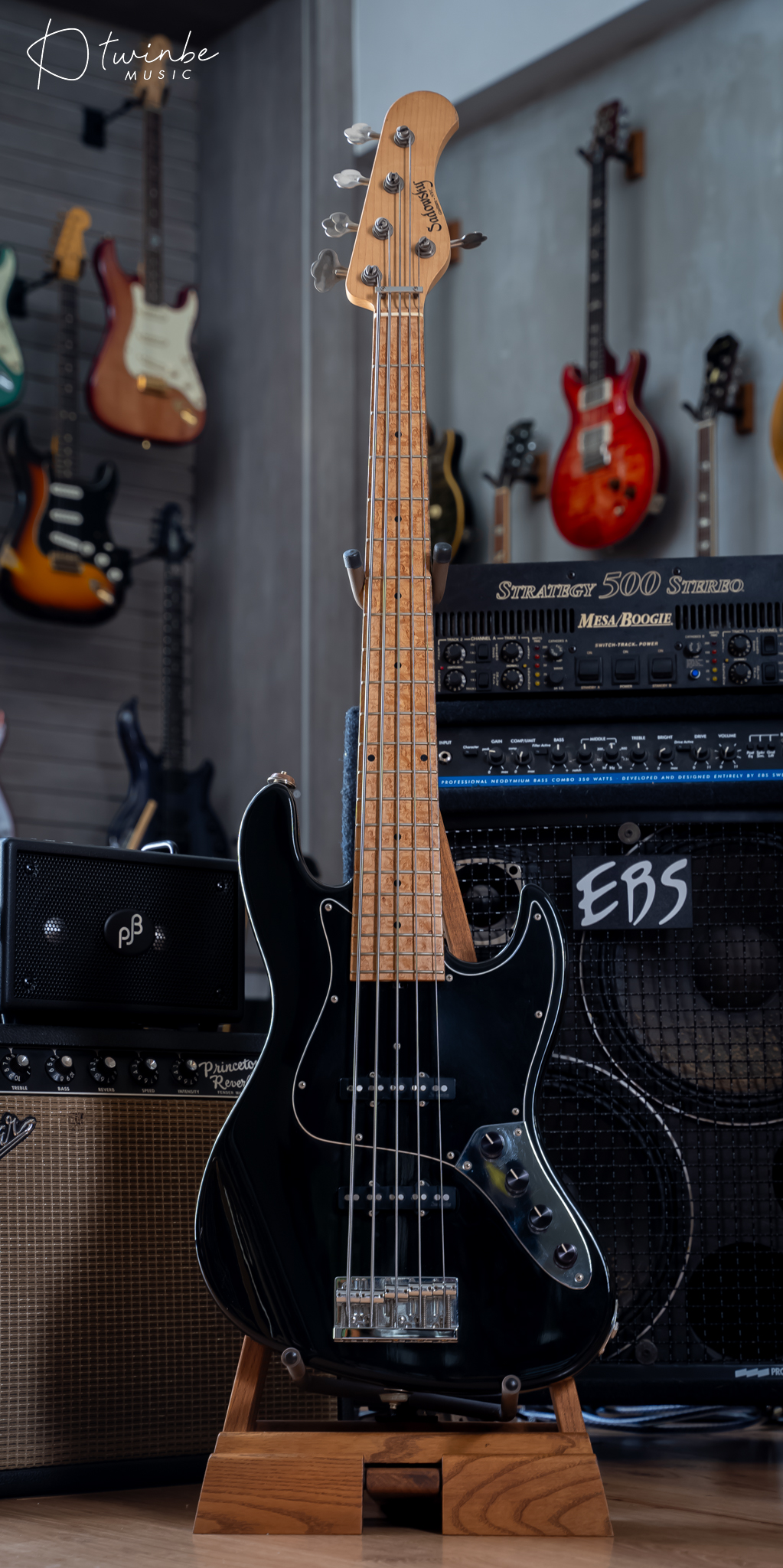 Sadowsky NYC Vintage 5 String Bass Black on Black - Image 3