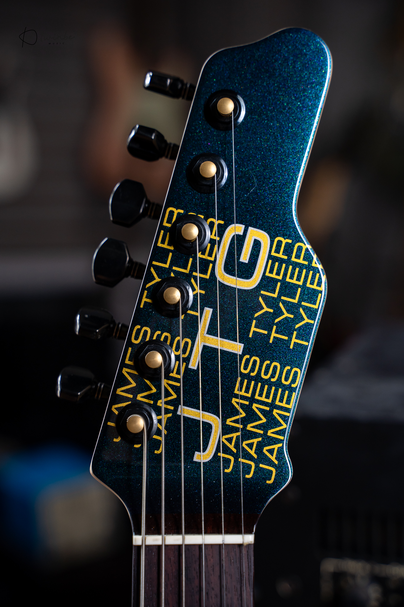 James Tyler JTG Series SE MK I in Chameleon - Image 2