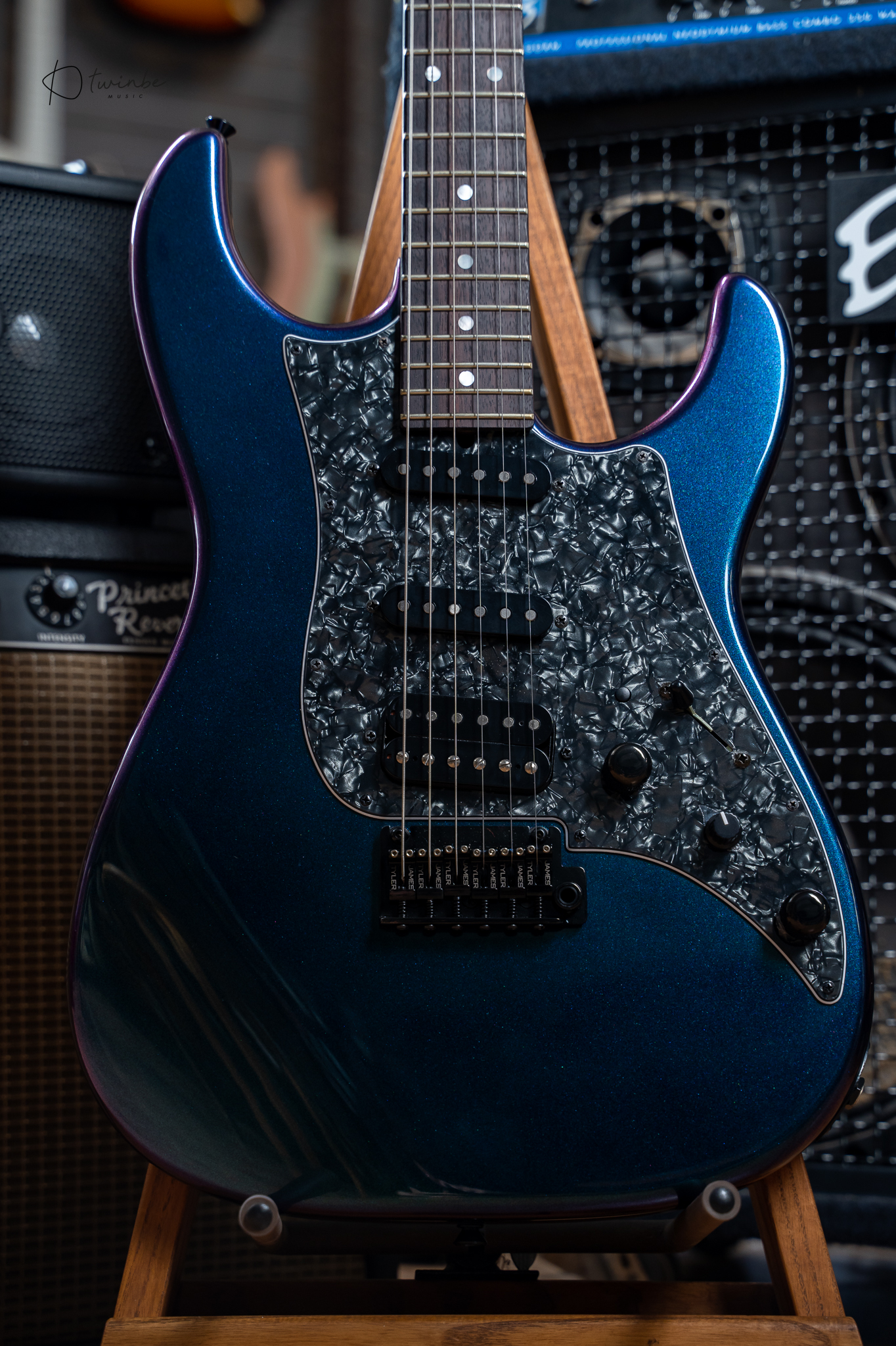 James Tyler JTG Series SE MK I in Chameleon