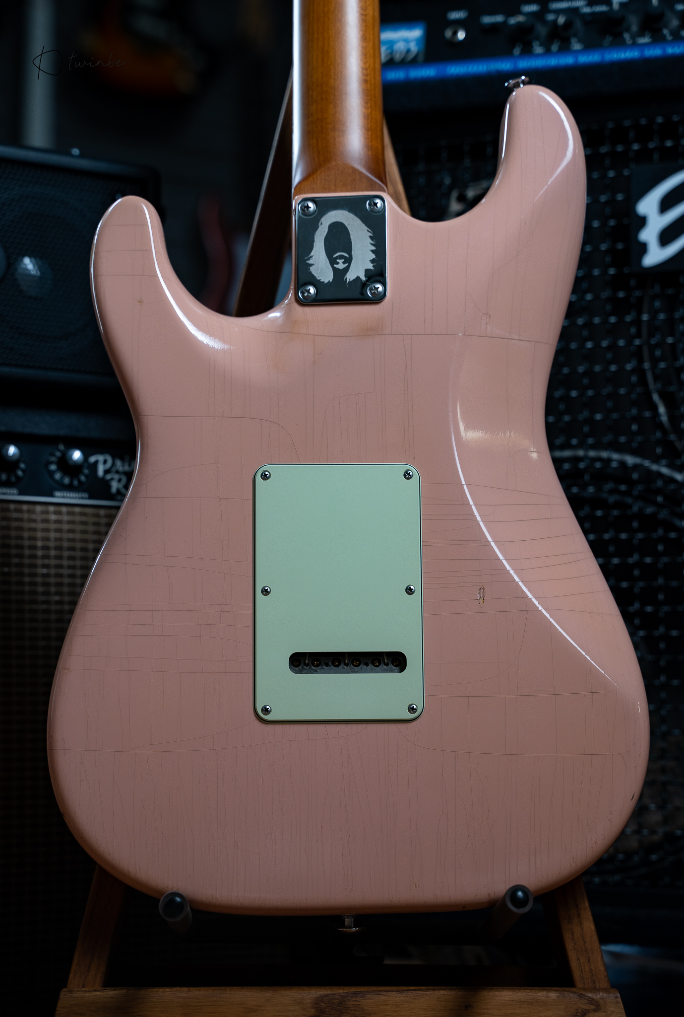 Suhr Mateus Asato Signature Series Classic Antique Shell Pink - Image 5