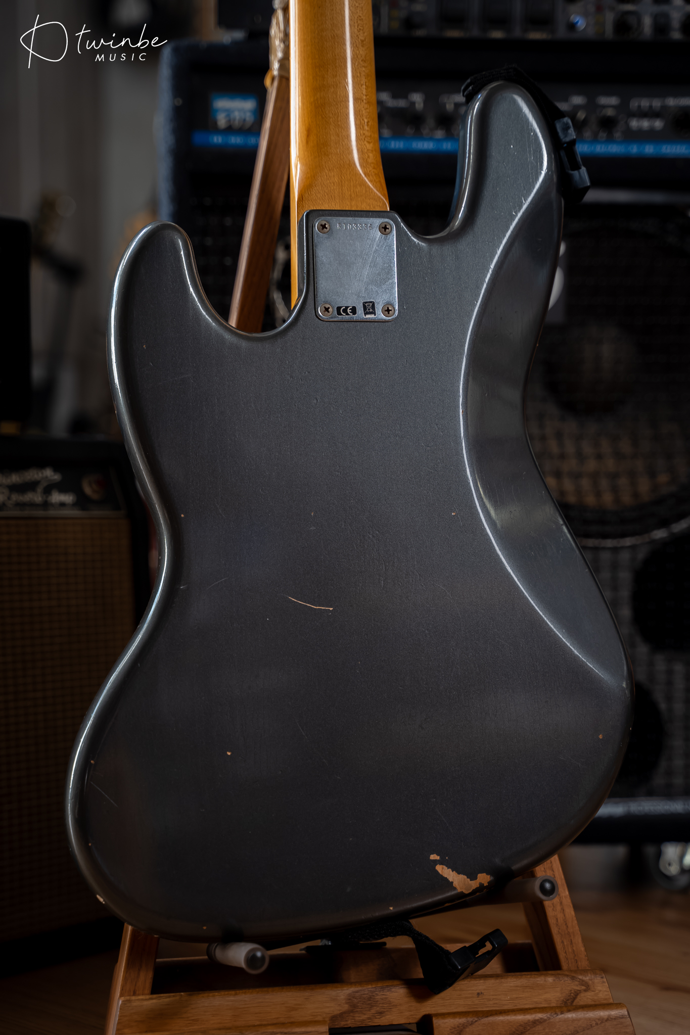 Fender Custom Shop ’60 Jazz Bass Relic Charcoal Frost Metallic - Image 8