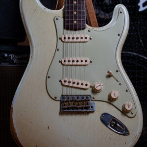 2006 Fender Masterbuilt John Cruz '62 Stratocaster Relic Sonic Blue Limited Edition