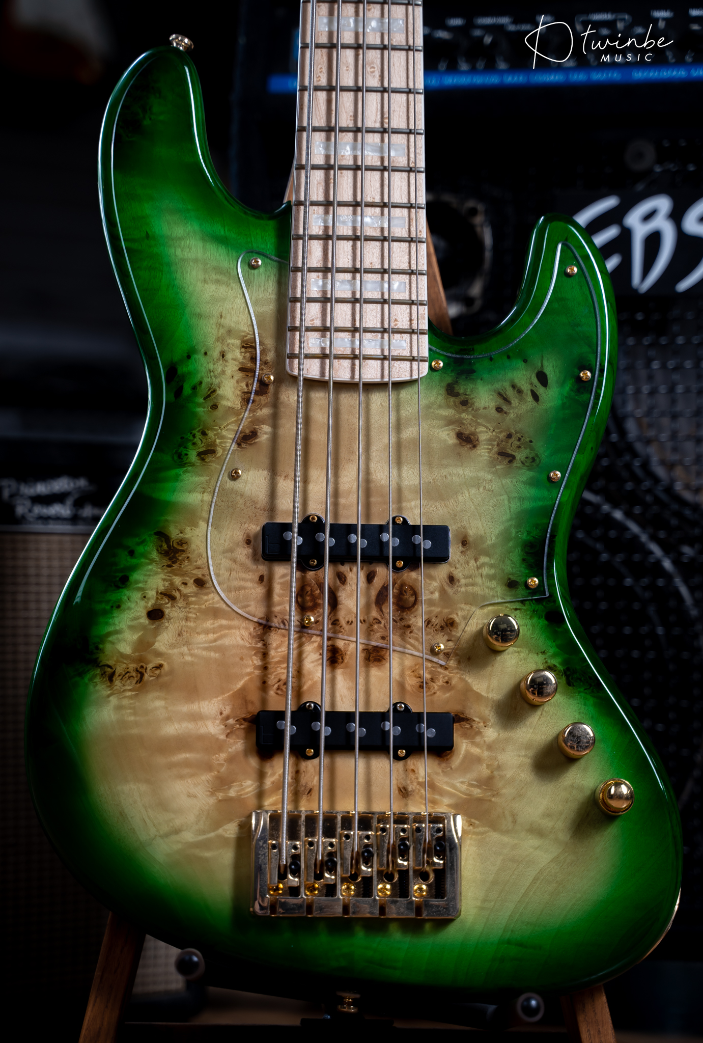 Bassmods Fred Hammond Signature Green Burl 5 Strings Bass