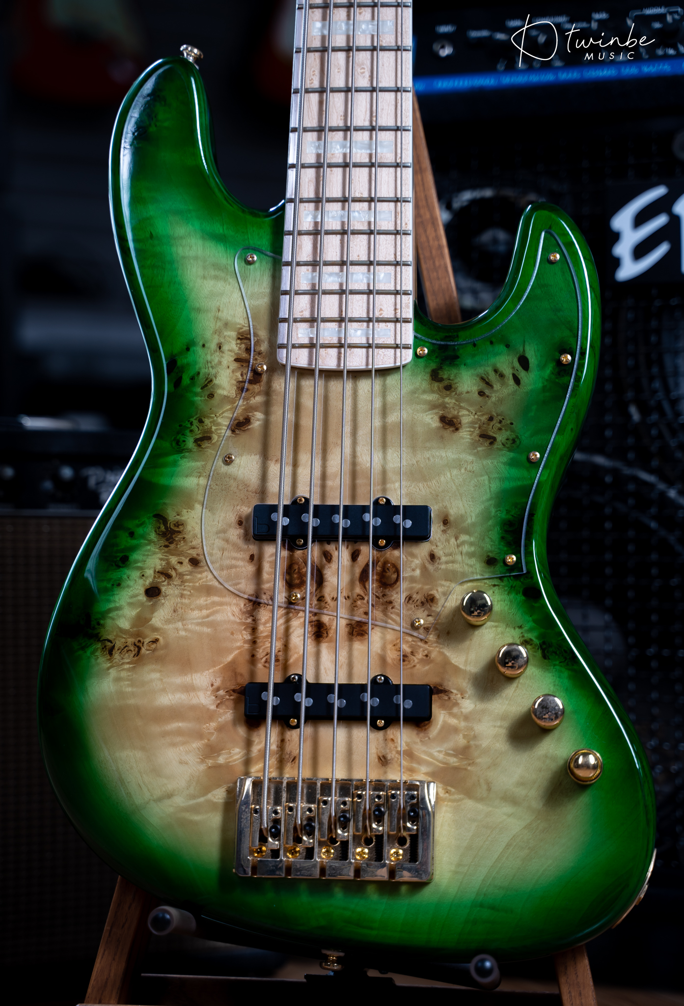 Bassmods Fred Hammond Signature Green Burl 5 Strings Bass - Image 5