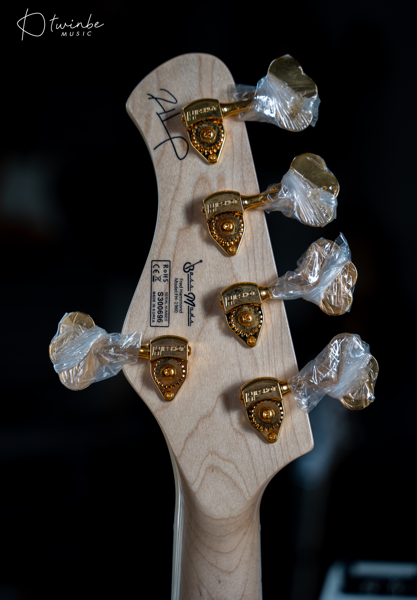 Bassmods Fred Hammond Signature Green Burl 5 Strings Bass - Image 8