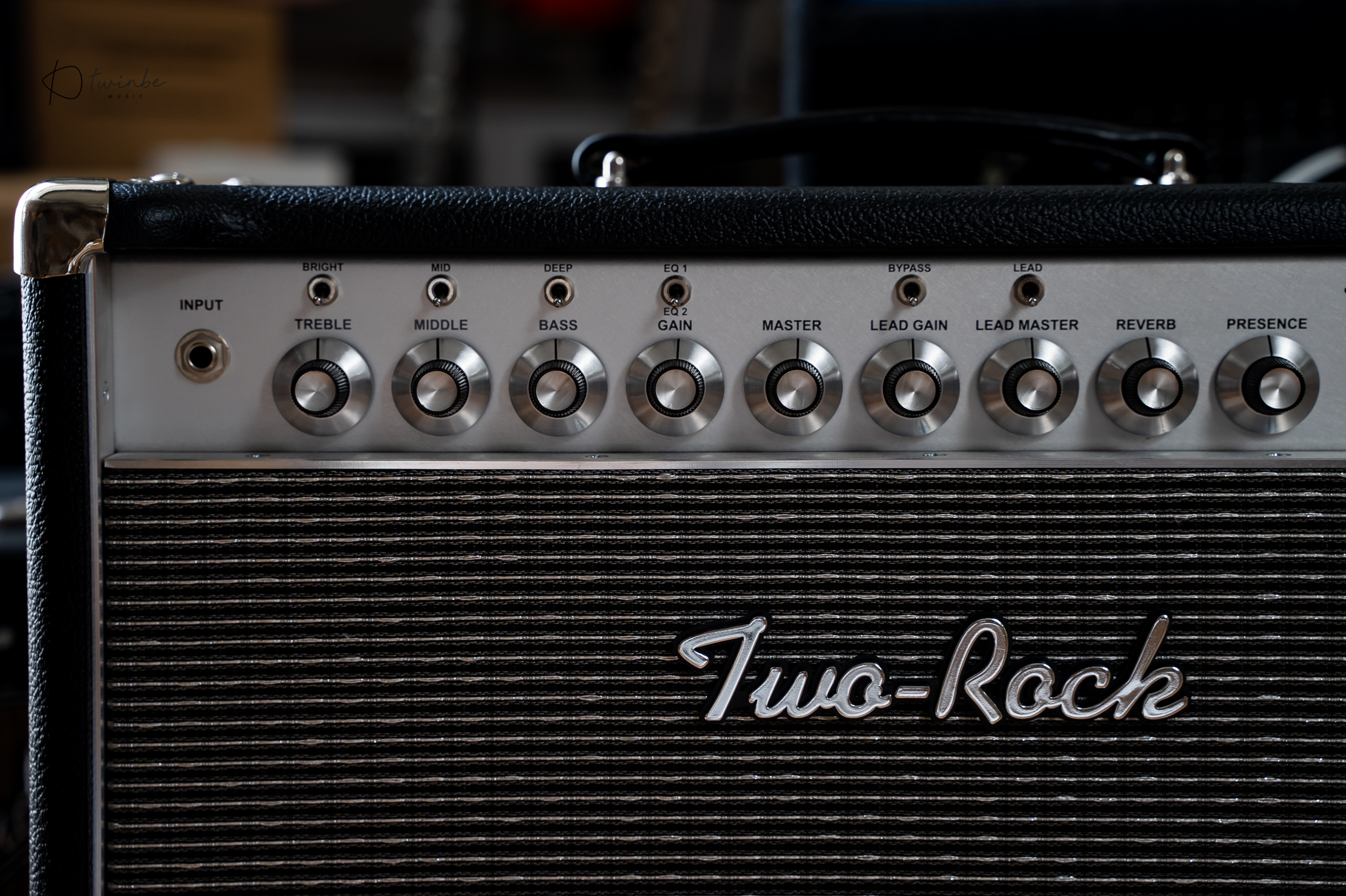 Two rock Custom Reverb Signature V1 - Image 2