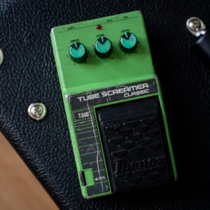1987 Vintage Ibanez Tube Screamer TS10 Made in Japan Green Capacitors