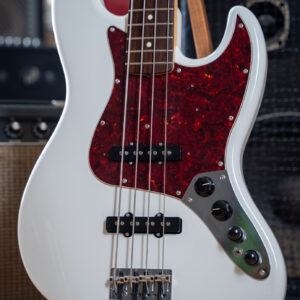 Fender Limited Edition Active Made in Japan Jazz Bass