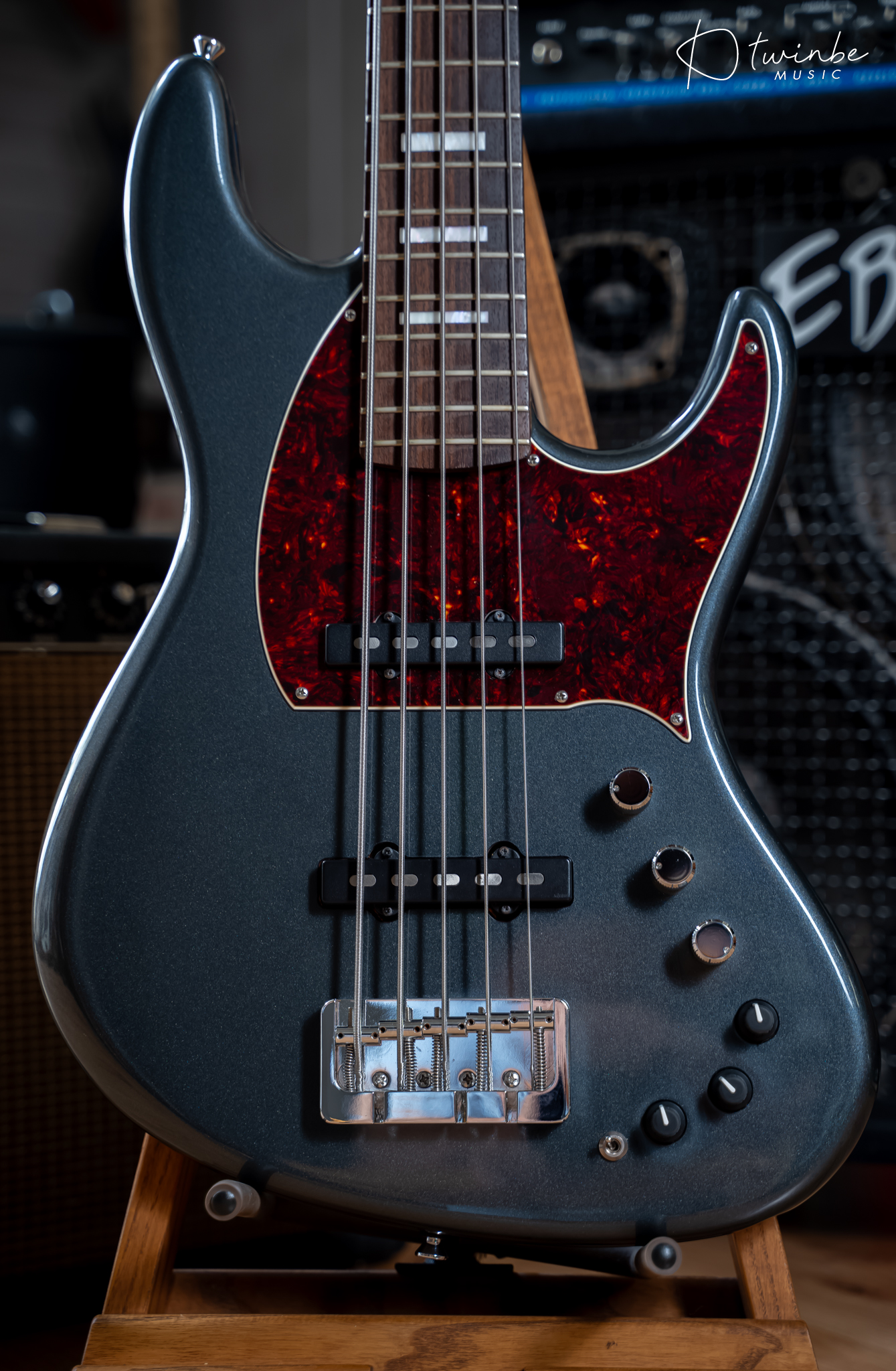 Miura Guitars U.S.A.MB-2J 5st