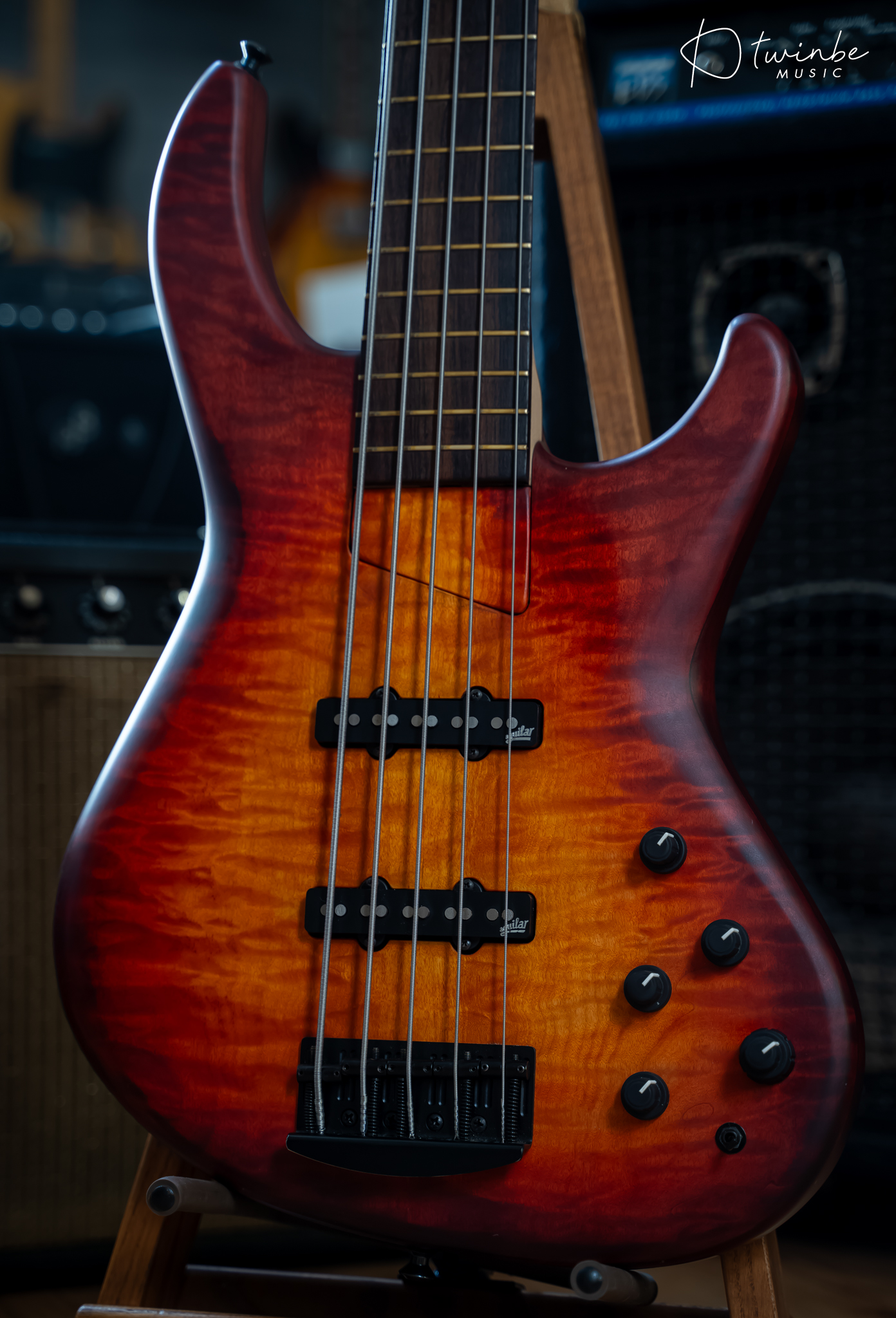 MTD USA Saratoga 5 Bass Strings Red Burst - Image 6