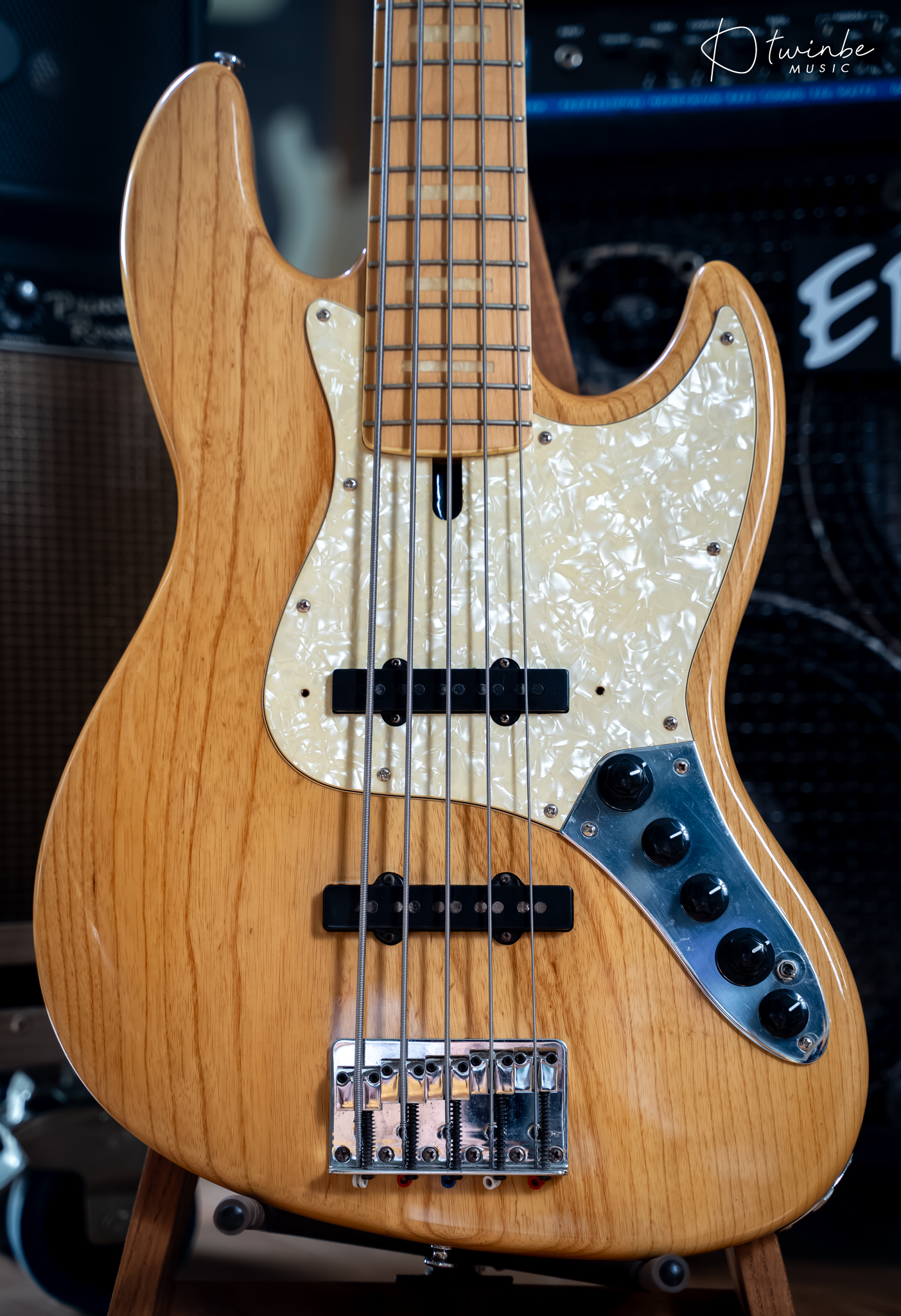 Sire Marcus Miller V7 Vintage MAPLE-ASH 5 string - Image 5