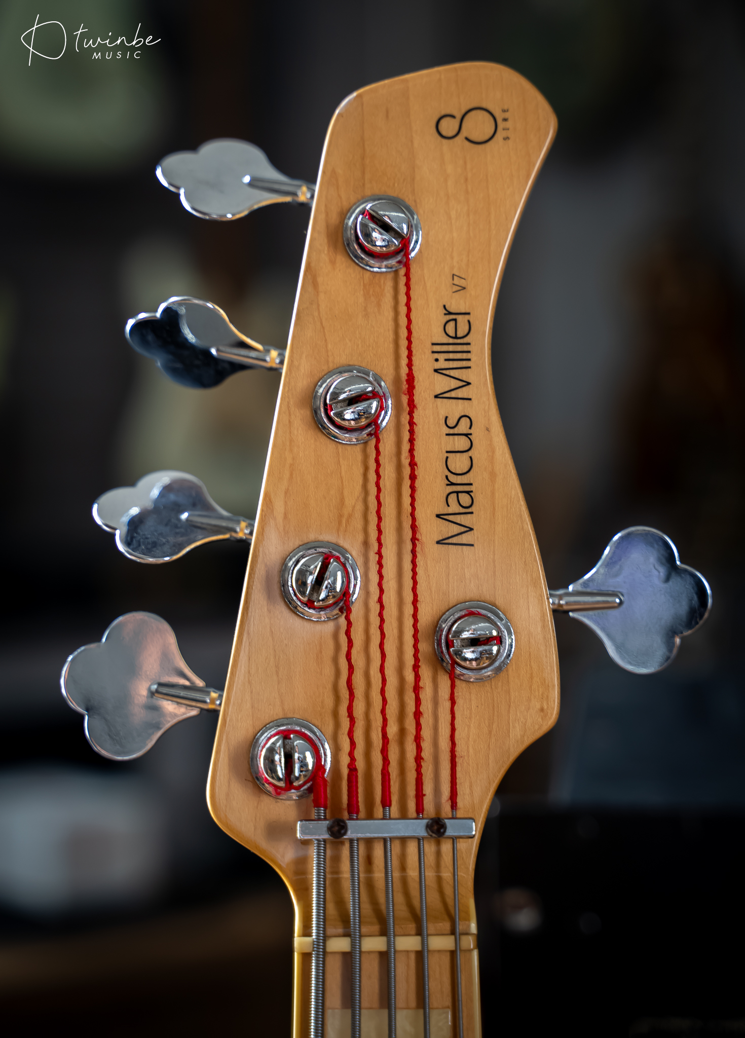 Sire Marcus Miller V7 Vintage MAPLE-ASH 5 string - Image 4